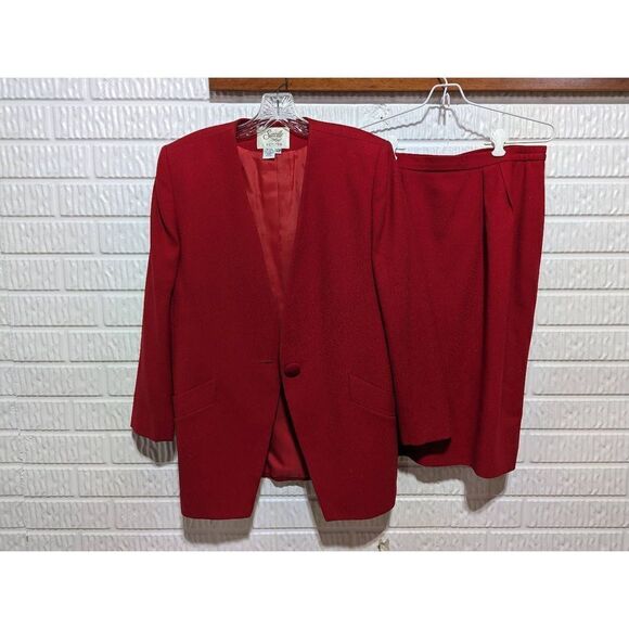 Savile Women's Red 2 Piece Set Button Single Breasted Wool Skirt Suit Size 12P - Picture 1 of 6